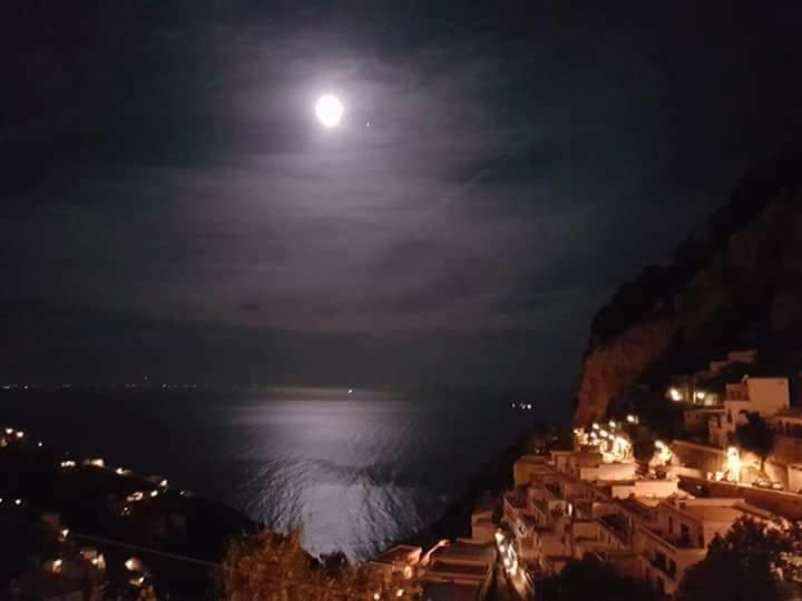 Casa Enzo Con Vista Mare Amalfi Exterior foto